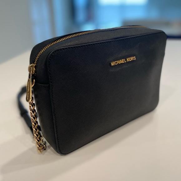 SOLD Michael Kors bag jet set - Picture 2 of 4